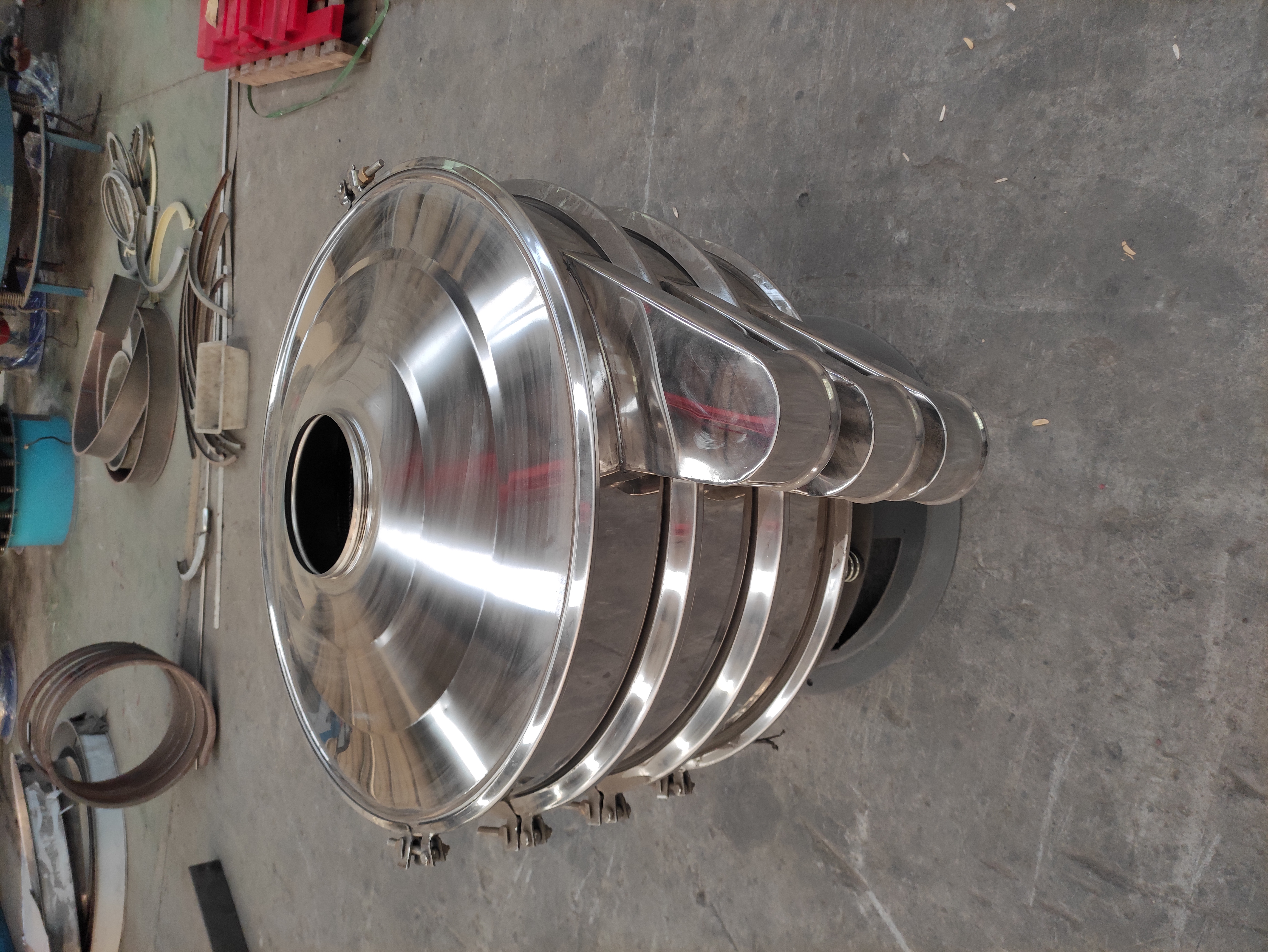 覆蓋全行業的篩分利器：旋振篩的多功能與高適配性